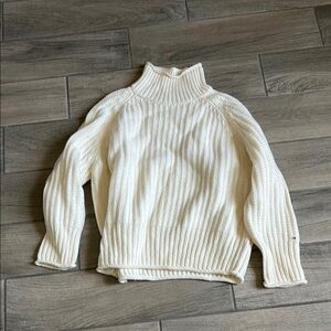 Tommy Hilfiger Cream Cable-Knit Turtleneck Sweater